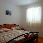 Nena Apartment *