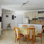 Apartment Nena *