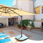 Nena Apartment *