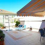 Nena Apartment Podstrana