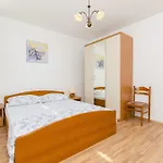 Apartment Nena *