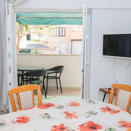 Nena Apartment