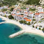 Nena Apartment Podstrana